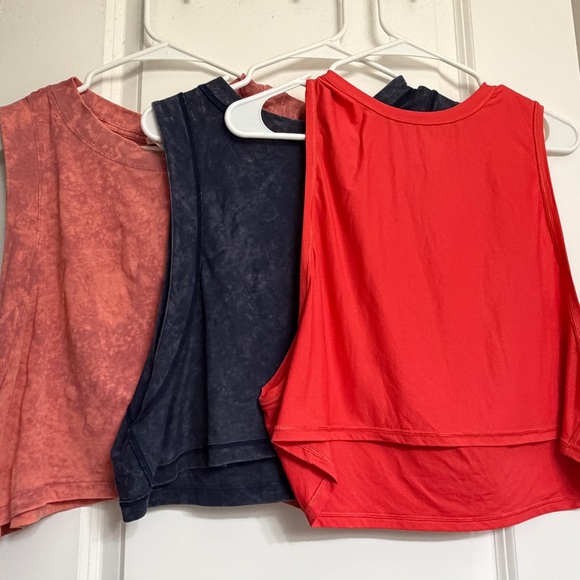 lululemon athletica Tops - Lululemon Women’s Sleeveless Crop Tops - BUNDLE Pink, Navy, and Coral size 10